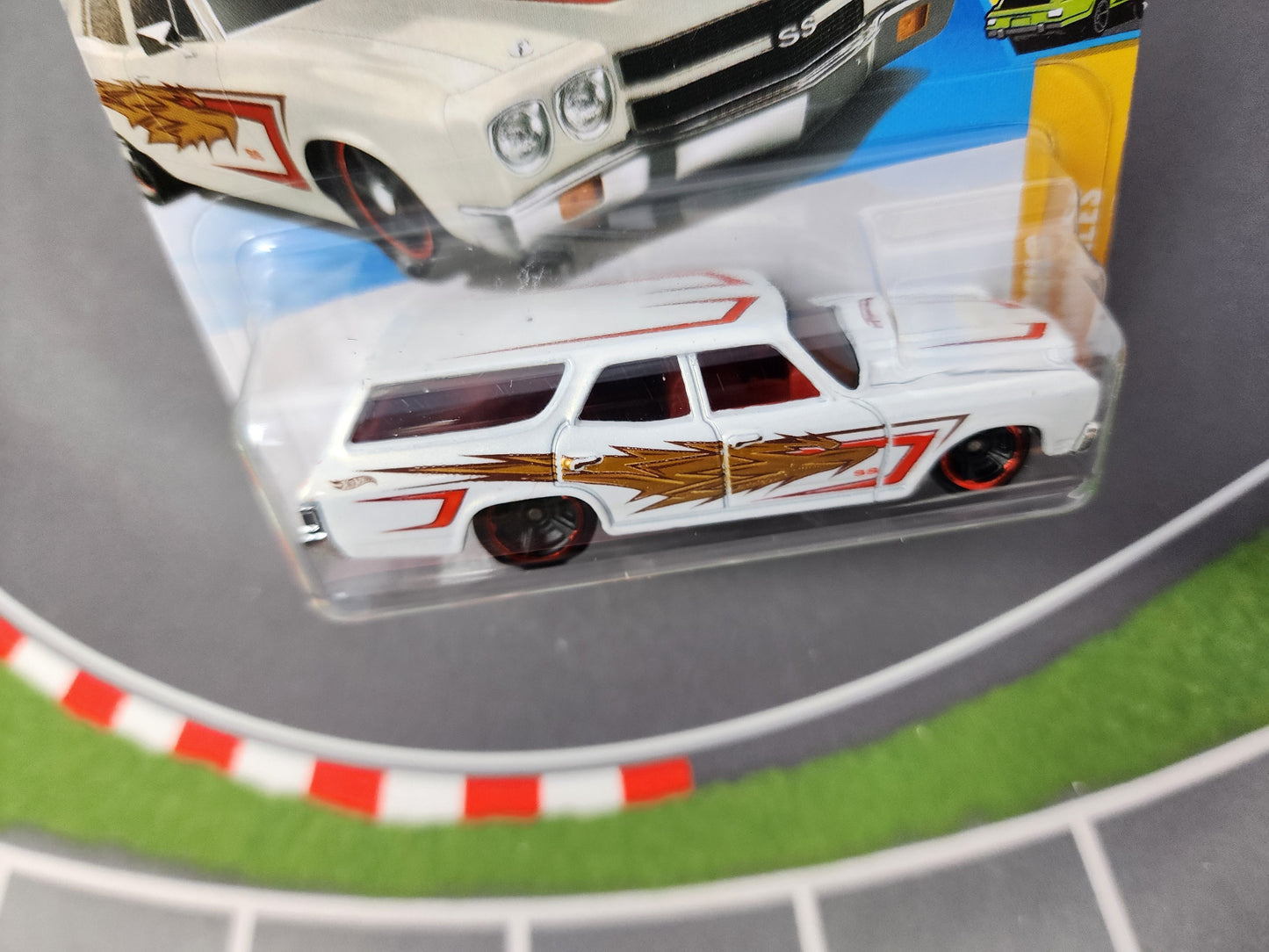 70 Chevelle SS Wagon #110 * White * Short Card 2026 Hot Wheels Case F
