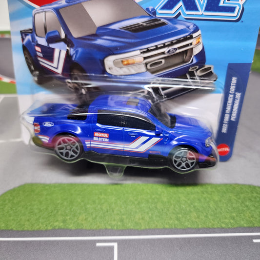 2022 Ford Maverick #16/24 * 2026 Hot Wheels XL 1:43 Scale * New Case C