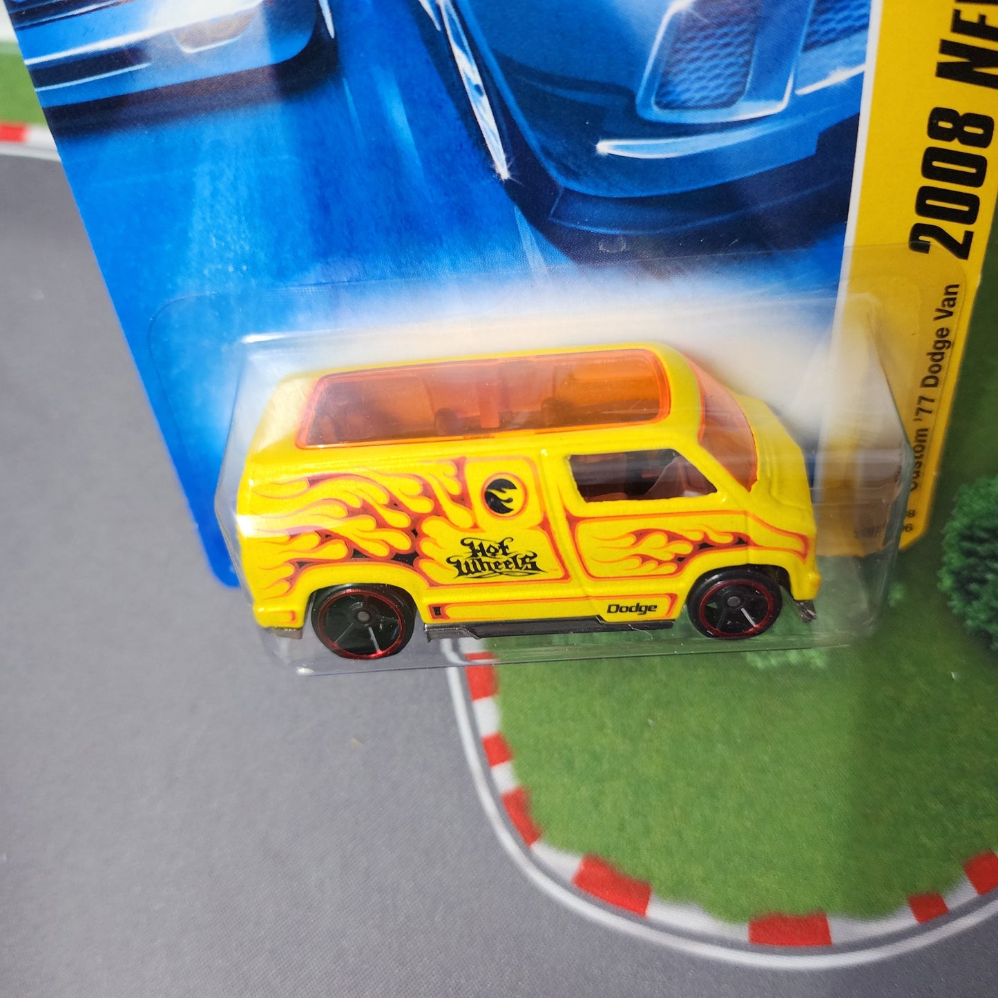 Custom '77 Dodge Van #7 * Yellow * Hot Wheels 2008