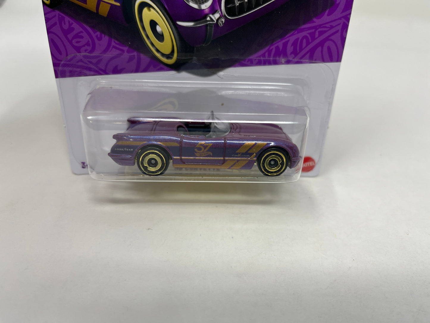 55 Corvette * 2024 Hot Wheels Pearl & Chrome 57th Anniversary Case G