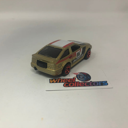 Toyota AE-86 Corolla * Gold * Hot Wheels Loose 1:64 Scale