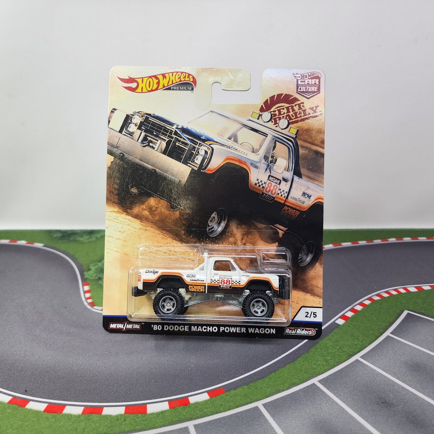 80 Dodge Macho Power Wagon * Hot Wheels Car Culture Desert Rally
