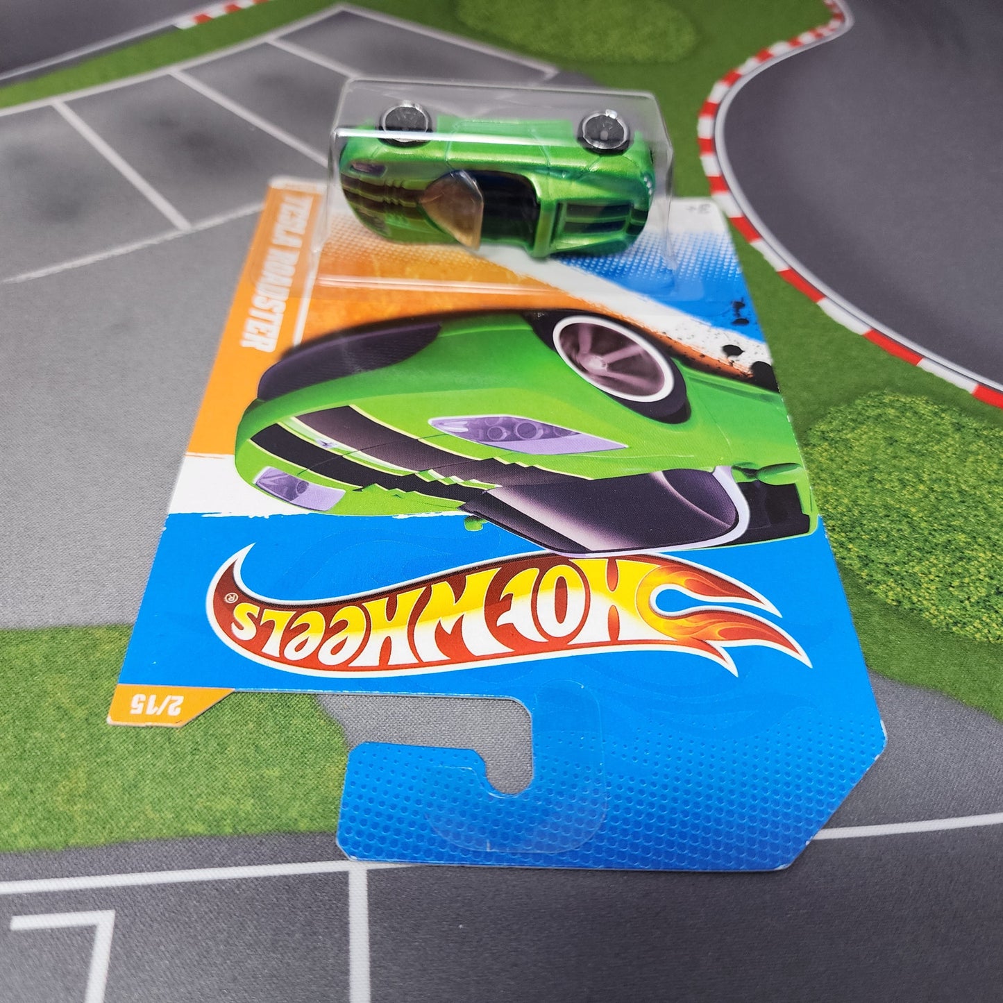 Tesla Roadster #67 * Green * Hot Wheels 2011