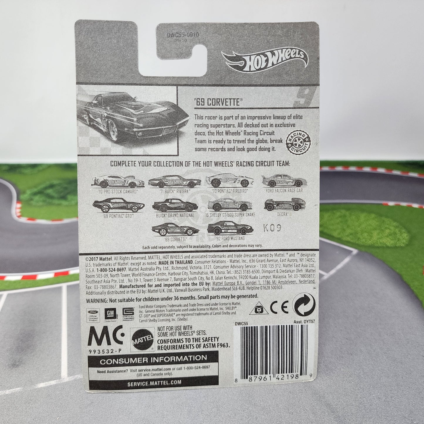 69 Corvette #9 * Hot Wheels Racing Circuit