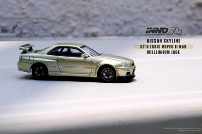 INNO64 1:64 Nissan Skyline GT-R (R34) V-Spec II N眉r in Millennium Jade
