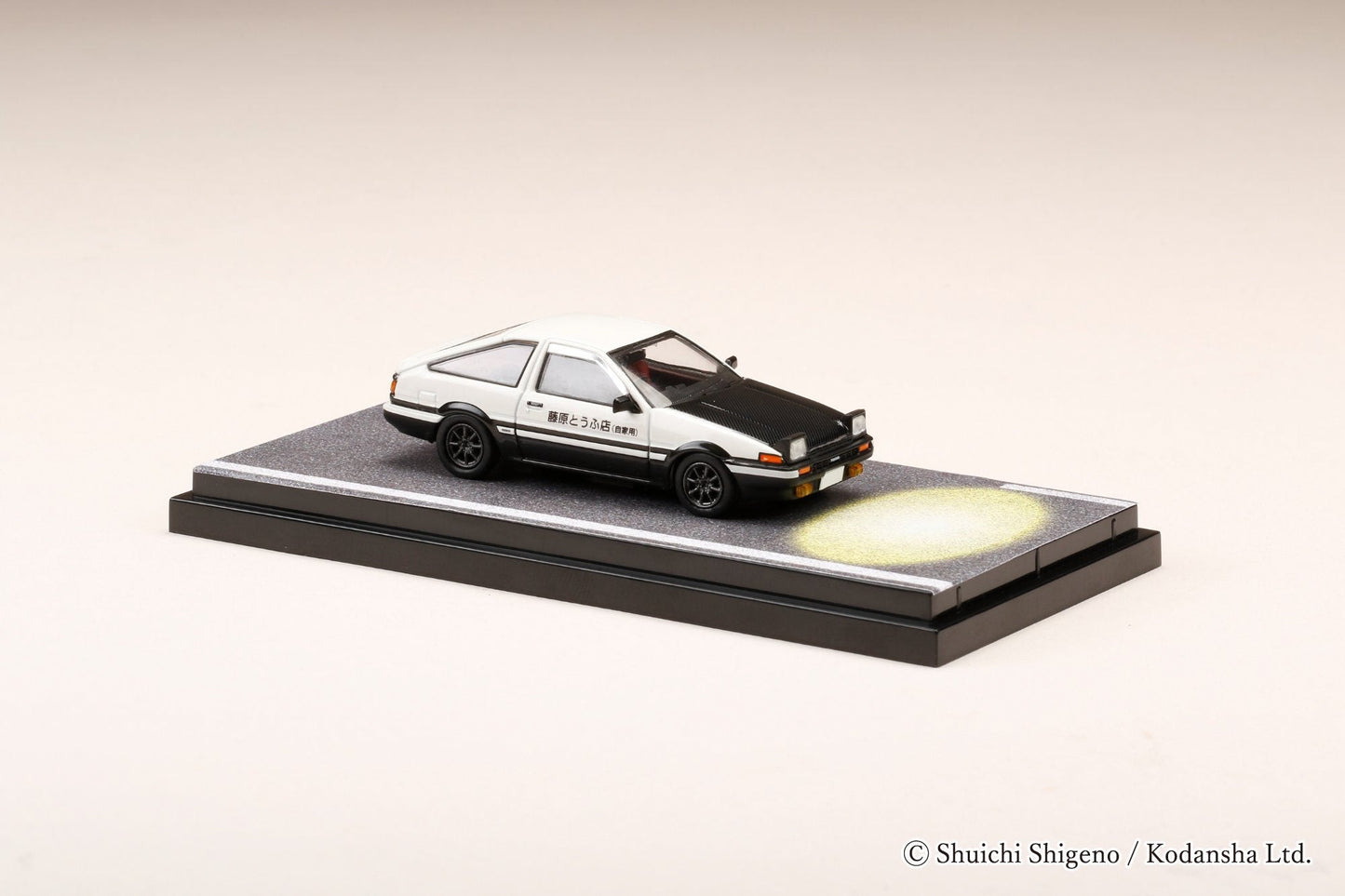 Hobby Japan 1:64 Toyota Sprinter Trueno GT APEX (AE86) 闋枃瀛桪 PROJECT D OPEN HEADLIGHTS / WITH 4A-GE 5 VALVE聽DISPLAY MODEL