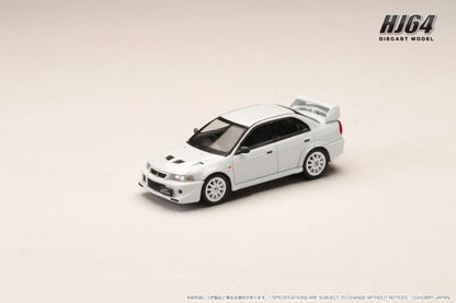 Hobby Japan 1:64 Mitsubishi Lancer GSR EVO 6 (T.M.E.) in Scortia White