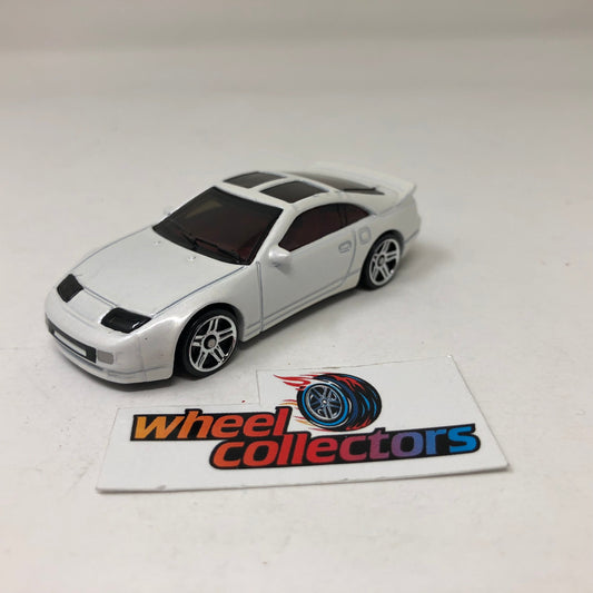 Nissan 300ZX Twin Turbo * White * Hot Wheels Loose 1:64 Scale