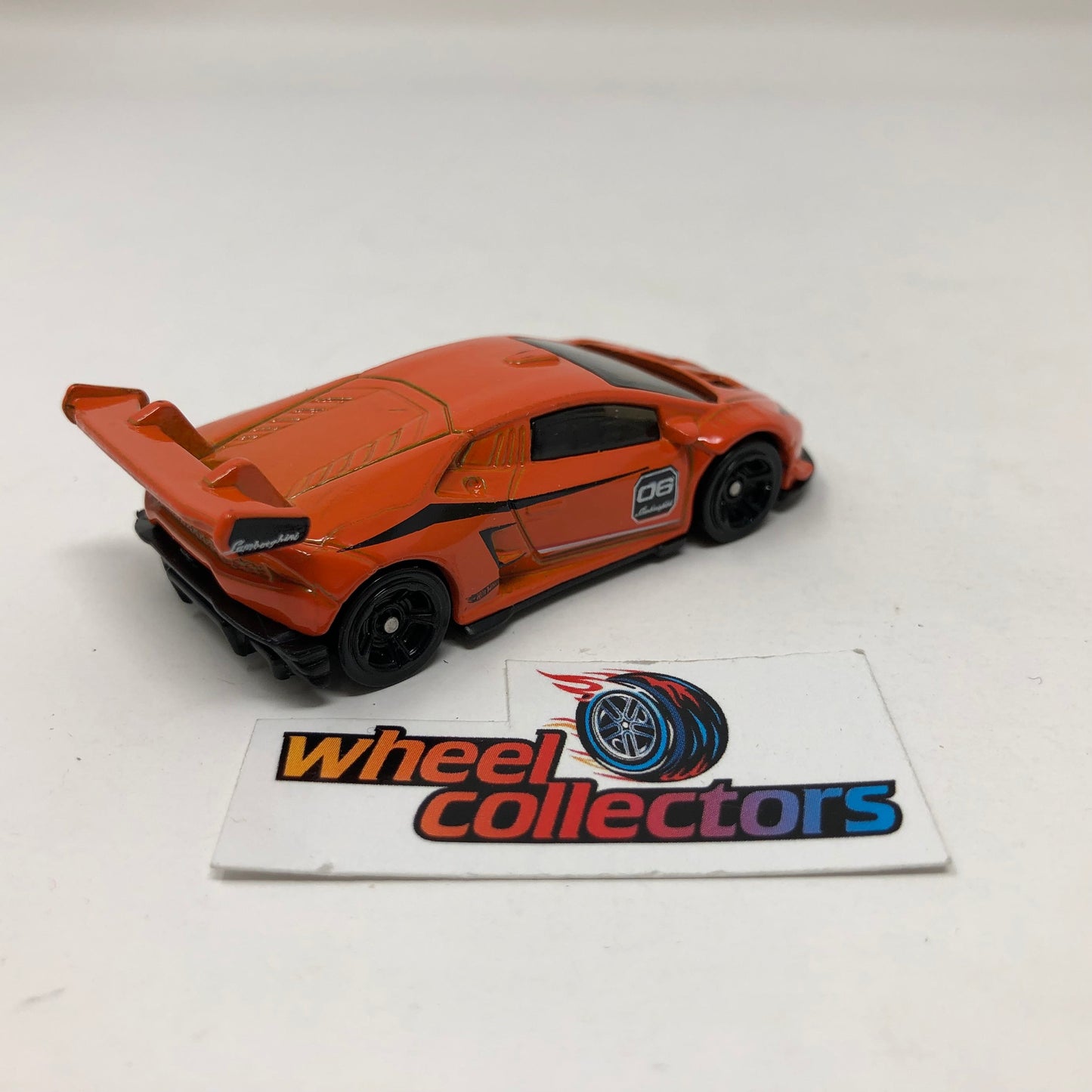 Lamborghini Huracan LP 620-2 Super Trofeo * Orange * Hot Wheels Loose 1:64 Scale