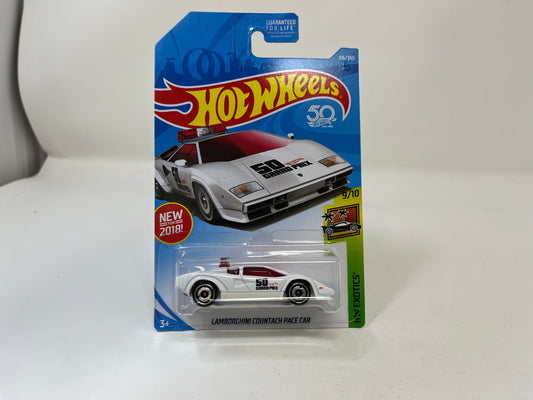Lamborghini Countach Pace Car #316 * White * 2018 Hot Wheels 50th Anniversary