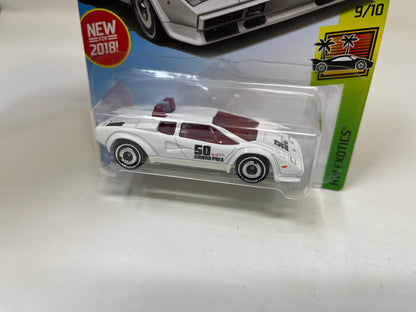 Lamborghini Countach Pace Car #316 * White * 2018 Hot Wheels 50th Anniversary