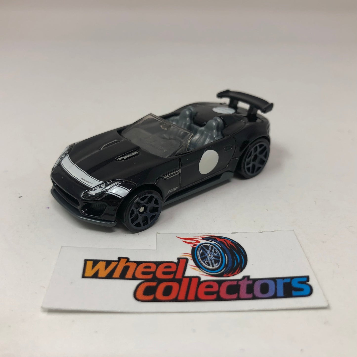15 Jaguar F-Type Project 7 * Black * Hot Wheels Loose