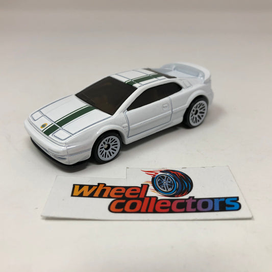 Lotus Esprit * White * Hot Wheels 1:64 scale Diecast Loose
