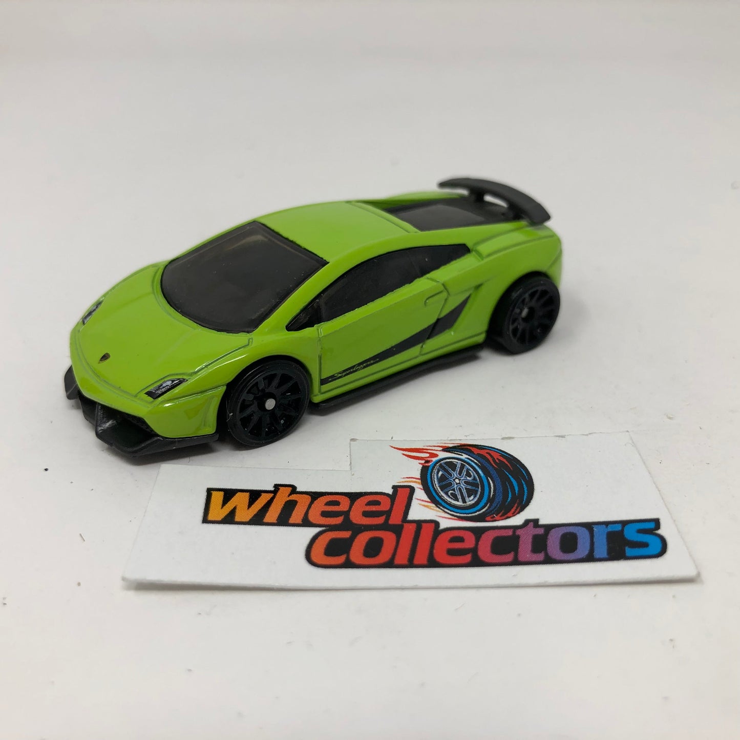 Lamborghini Gallardo LP 570-4 Superleggera * Green * Hot Wheels Loose 1:64 Scale