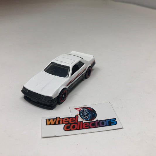 Nissan Skyline RS (KDR30) * Black * Hot Wheels Loose 1:64 Scale