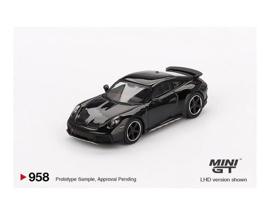 MINI GT 1:64 Porsche 911 Dakar in Black